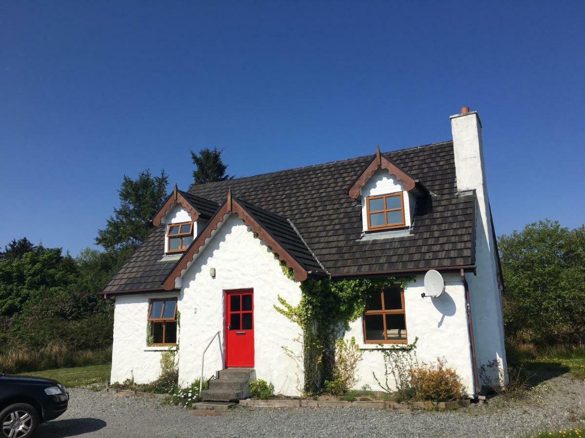 Heatherhill Farm Cottage In Letterfrack Beside Connemara National Park Экстерьер фото