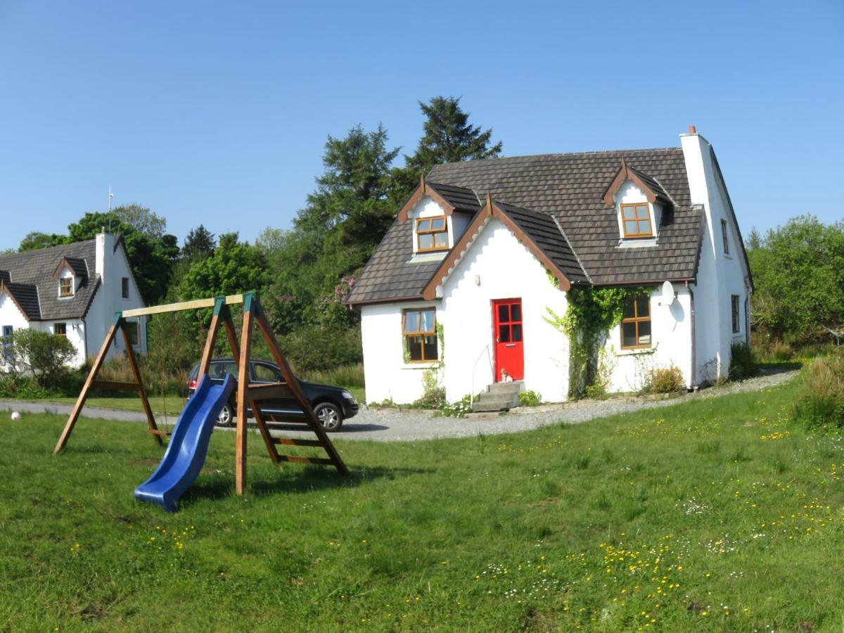 Heatherhill Farm Cottage In Letterfrack Beside Connemara National Park Экстерьер фото